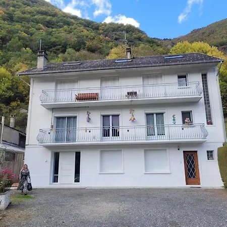 T3 Cosy Et Climatise Avec Vue Montagne Διαμέρισμα