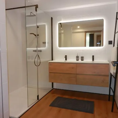 Apartamento T3 Cosy Et Climatise Avec Vue Montagne *